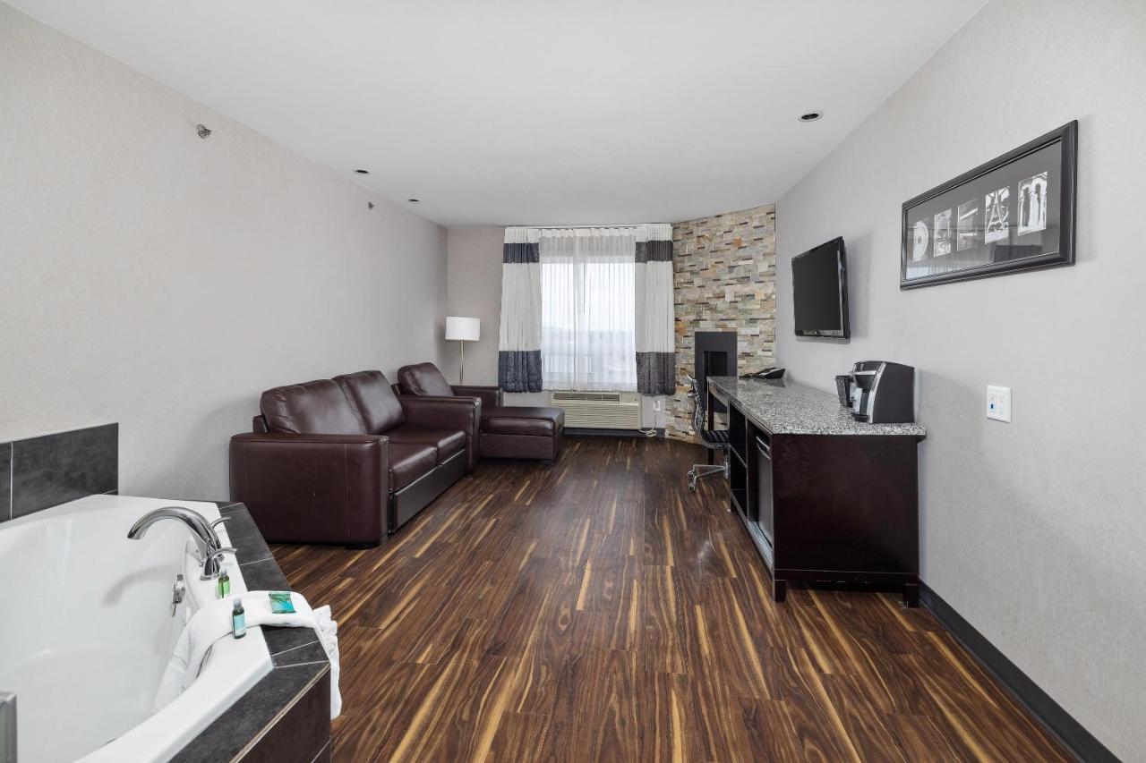 Home Inn & Suites Yorkton Exterior foto