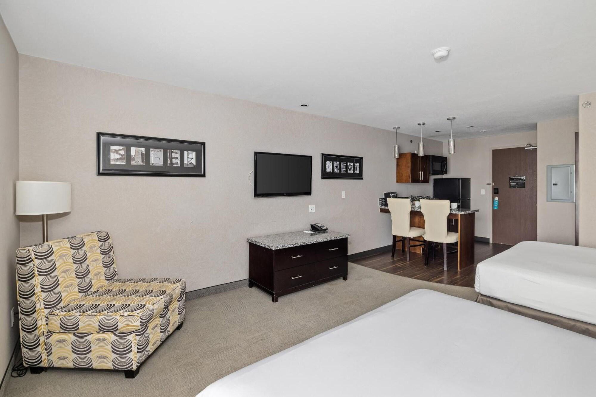 Home Inn & Suites Yorkton Exterior foto
